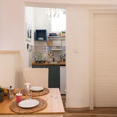 Casa Borbonica Cozy Apartment In Ortigia Ground Floor Сиракуза Екстериор снимка
